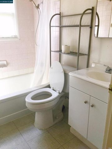 408 E J St, Benicia, CA 94510