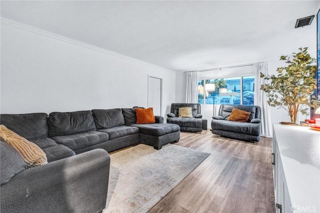 11219 Gladhill Road, Whittier, CA 90604
