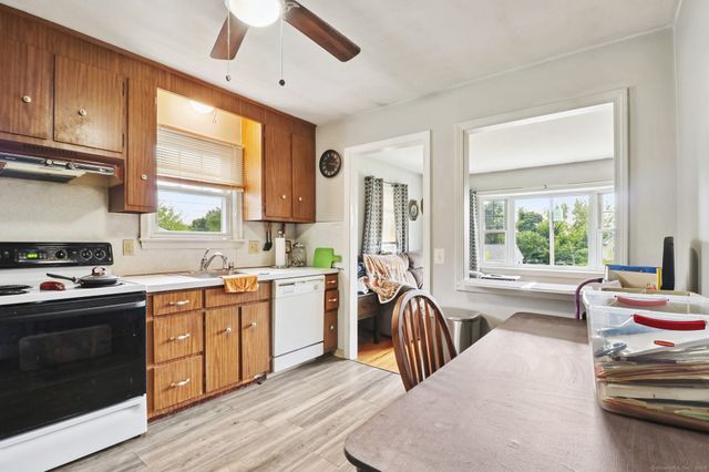 14 Prospect Hill Drive, East Windsor, CT 06088