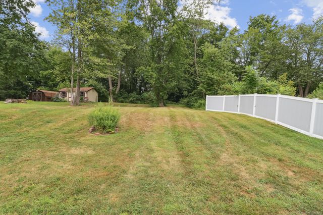 14 Prospect Hill Drive, East Windsor, CT 06088