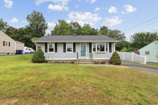 14 Prospect Hill Drive, East Windsor, CT 06088