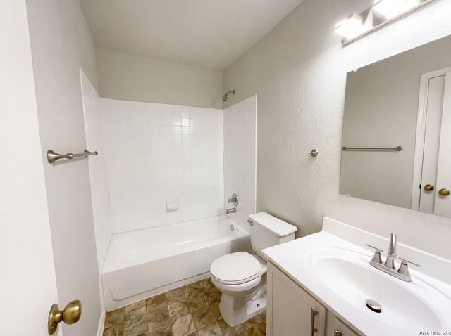 8122 ELKTREE PASS, San Antonio, TX 78254