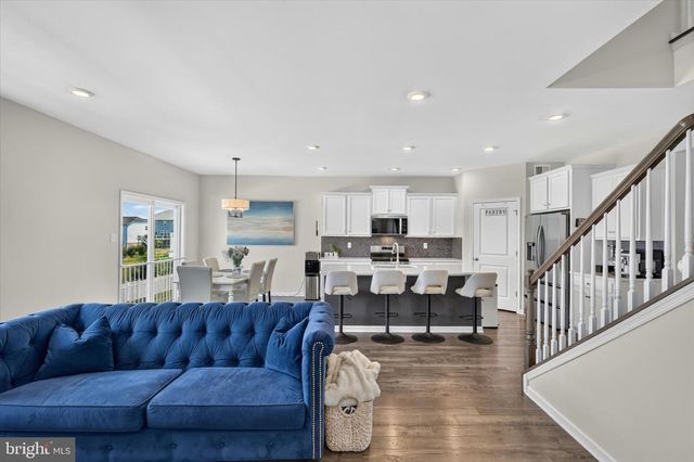 217 SEVEN SPRINGS LN, Downingtown, PA 19335