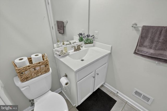 217 SEVEN SPRINGS LN, Downingtown, PA 19335