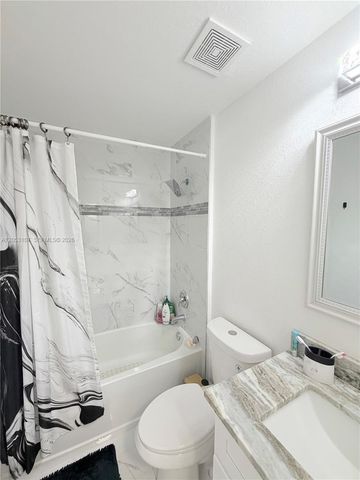 700 Connecticut Ln, Lehigh Acres, FL 33936