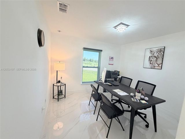 700 Connecticut Ln, Lehigh Acres, FL 33936
