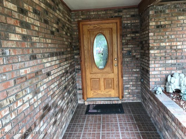 237 Emerson Drive NW, Palm Bay, FL 32907