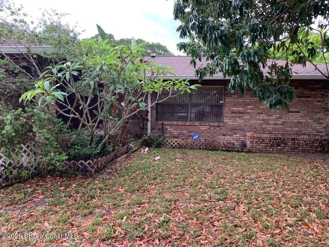 237 Emerson Drive NW, Palm Bay, FL 32907