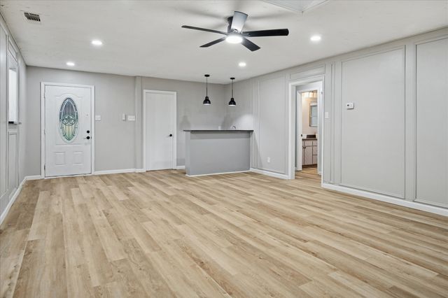 2829 Southridge Drive, Grapevine, TX 76051