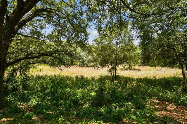 10413 MAIN STREET, Thonotosassa, FL 33592