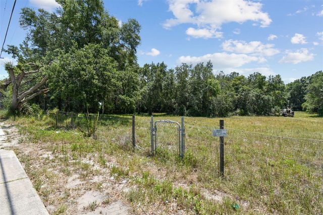 10413 MAIN STREET, Thonotosassa, FL 33592