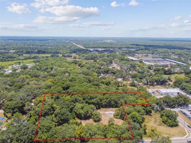 10413 MAIN STREET, Thonotosassa, FL 33592