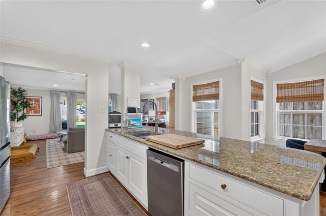 4639 Elsby Avenue, Dallas, TX 75209
