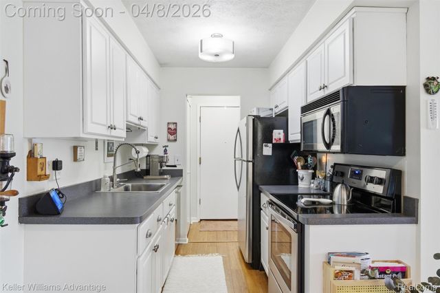 15118 Fairfield Street, Livonia, MI 48154