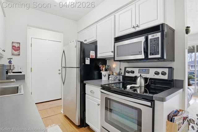 15118 Fairfield Street, Livonia, MI 48154