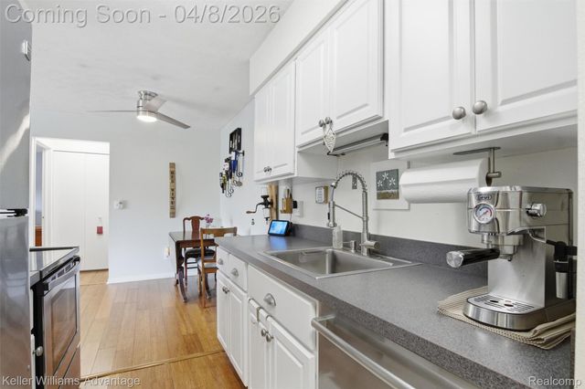 15118 Fairfield Street, Livonia, MI 48154