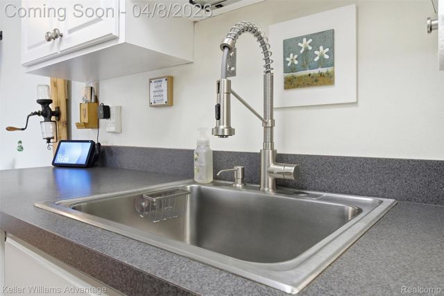 15118 Fairfield Street, Livonia, MI 48154
