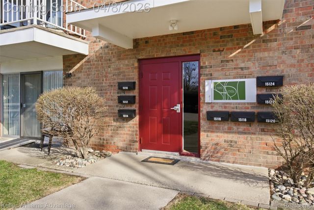 15118 Fairfield Street, Livonia, MI 48154