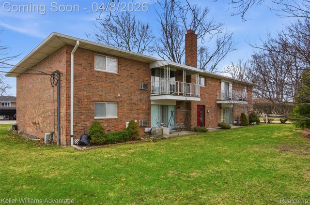 15118 Fairfield Street, Livonia, MI 48154