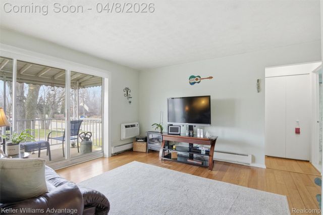 15118 Fairfield Street, Livonia, MI 48154