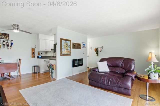 15118 Fairfield Street, Livonia, MI 48154