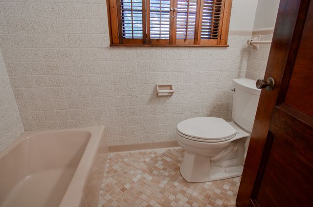1017 Jackson Heights Rd, Goodlettsville, TN 37072