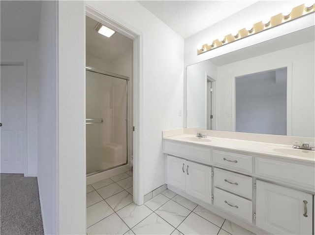 14504 W 139th Street, Olathe, KS 66062