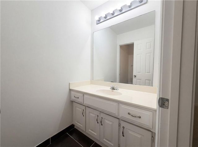 14504 W 139th Street, Olathe, KS 66062