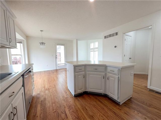 14504 W 139th Street, Olathe, KS 66062