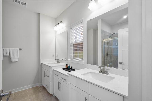 412 Greenwood Drive, North Strabane, PA 15317