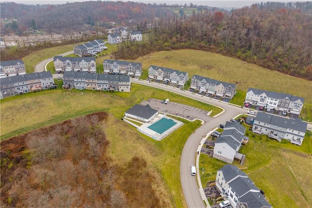 412 Greenwood Drive, North Strabane, PA 15317