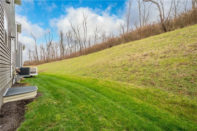 412 Greenwood Drive, North Strabane, PA 15317