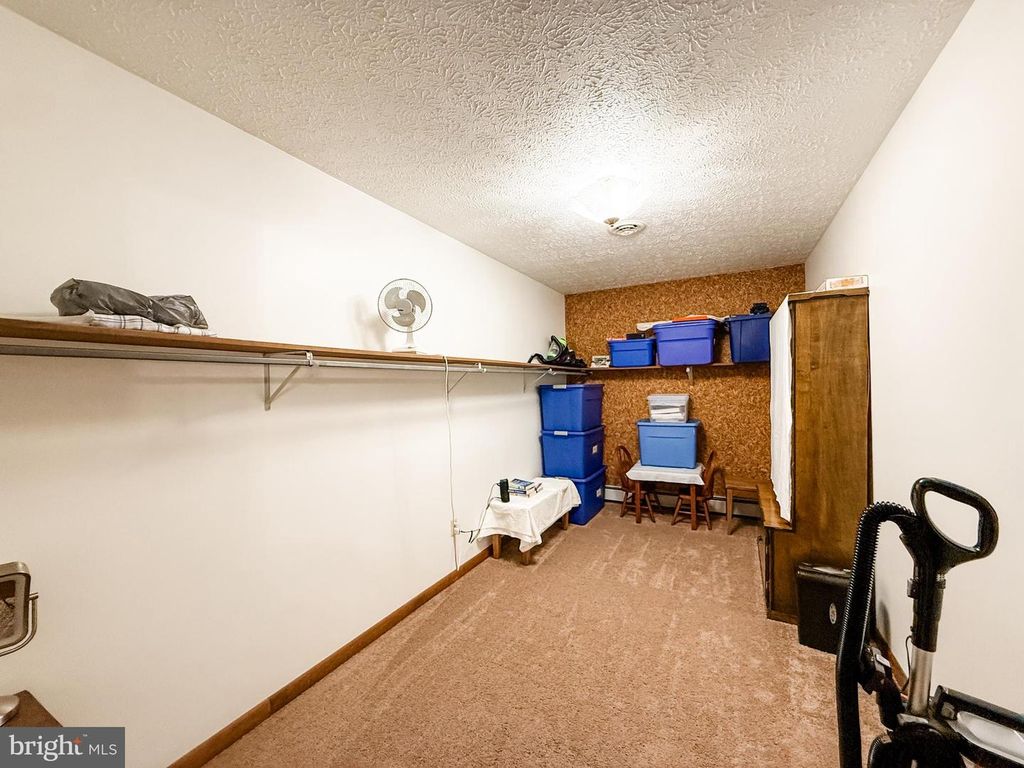 Image 28 of property listing at 10329 WINNERS LN NW, Frostburg, MD 21532