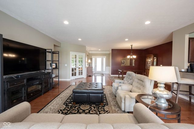 16275 Oakford Trail, Fishers, IN 46037