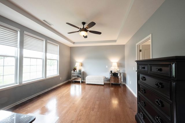 16275 Oakford Trail, Fishers, IN 46037
