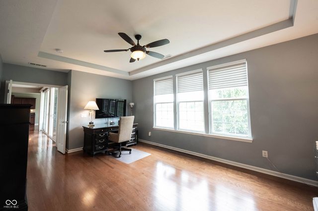 16275 Oakford Trail, Fishers, IN 46037