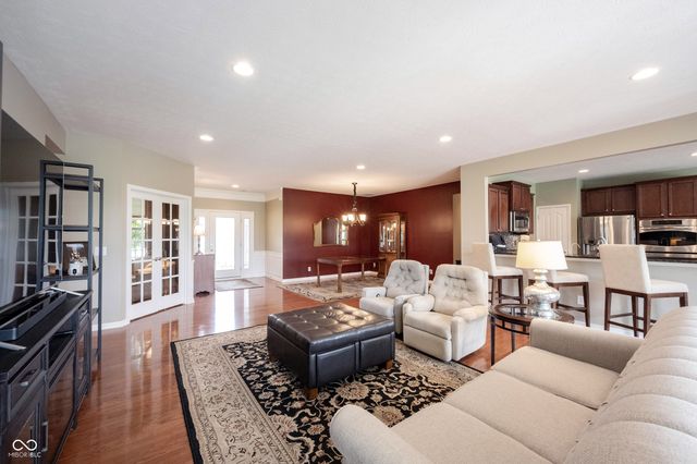 16275 Oakford Trail, Fishers, IN 46037