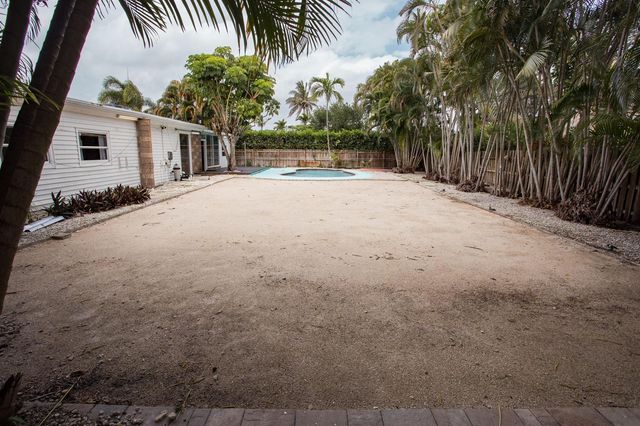 7306 Clarke Road, Lake Clarke Shores, FL 33406
