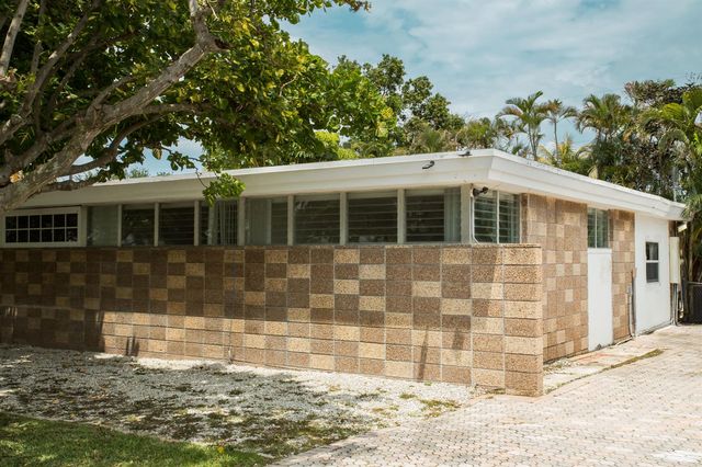 7306 Clarke Road, Lake Clarke Shores, FL 33406