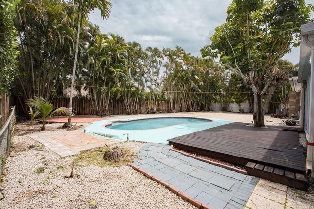 7306 Clarke Road, Lake Clarke Shores, FL 33406