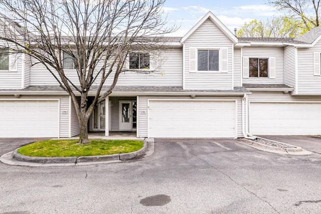 8786 Norway Street NW, Coon Rapids, MN 55433