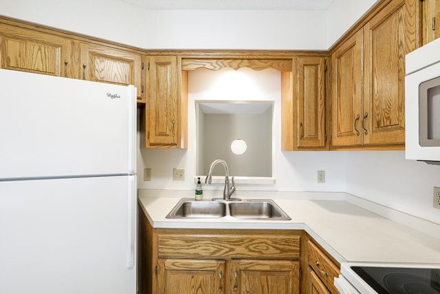 8786 Norway Street NW, Coon Rapids, MN 55433