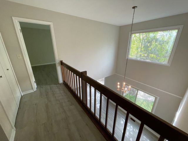 311 E Forest Knoll Drive, Palatine, IL 60074