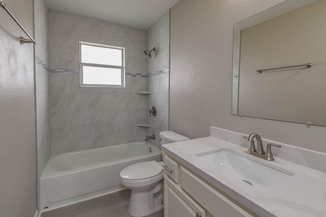 623 32nd Street, Galveston, TX 77550