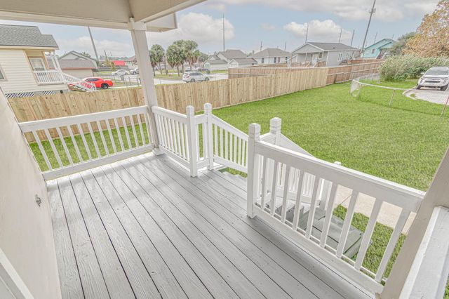 623 32nd Street, Galveston, TX 77550