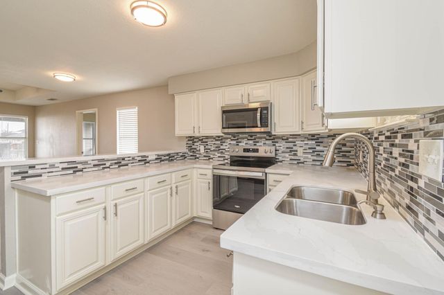 623 32nd Street, Galveston, TX 77550