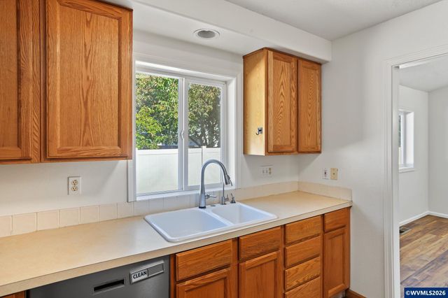 4331 Vasend Ct NE, Salem, OR 97305
