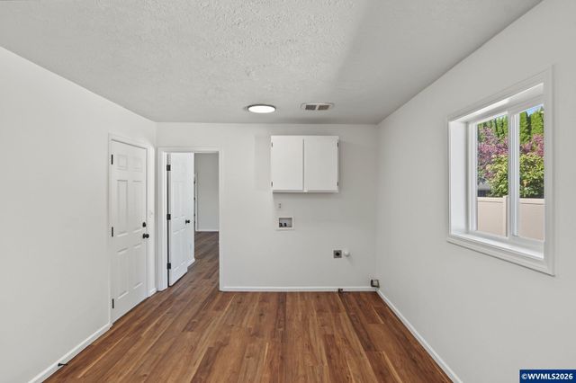 4331 Vasend Ct NE, Salem, OR 97305
