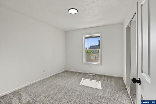 4331 Vasend Ct NE, Salem, OR 97305