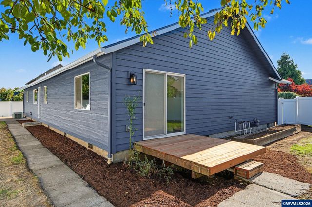 4331 Vasend Ct NE, Salem, OR 97305